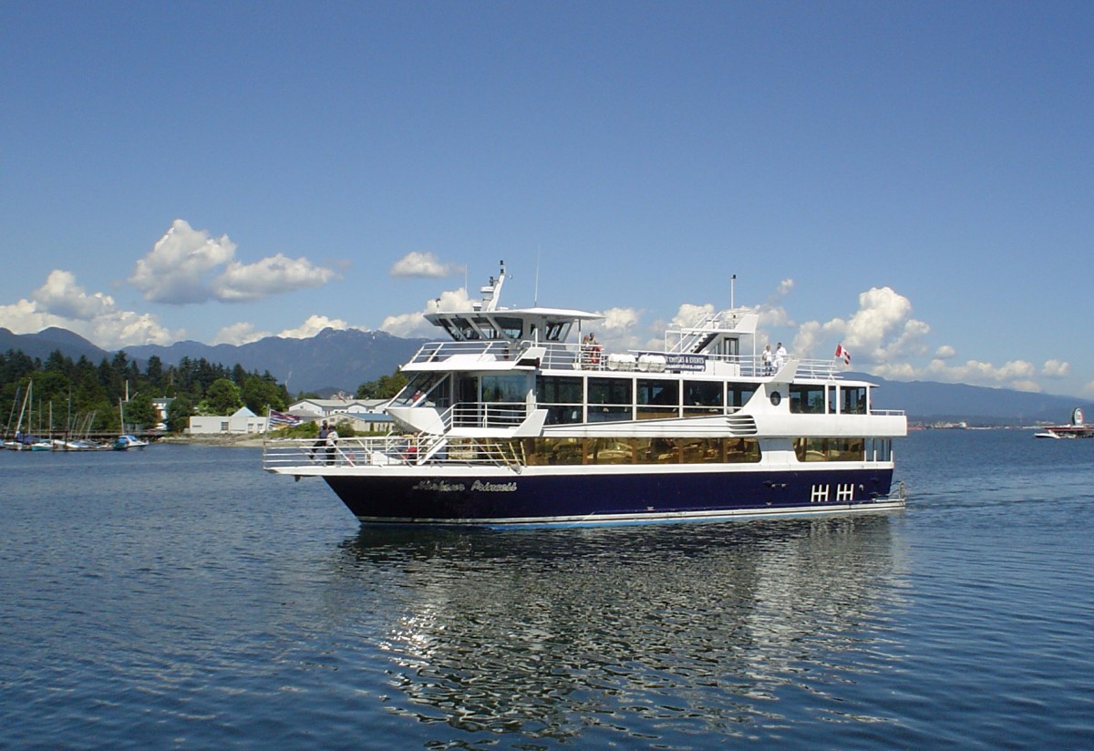 small boat cruises from vancouver