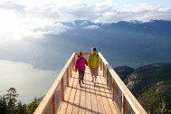 Chief-Overlook-Platform-on-Panorama-Trail---Couple-Walking---2400-x-1600.jpg